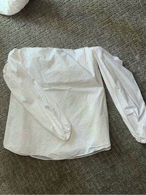 Theory White Off-Shoulder Blouse with Elastic Detail